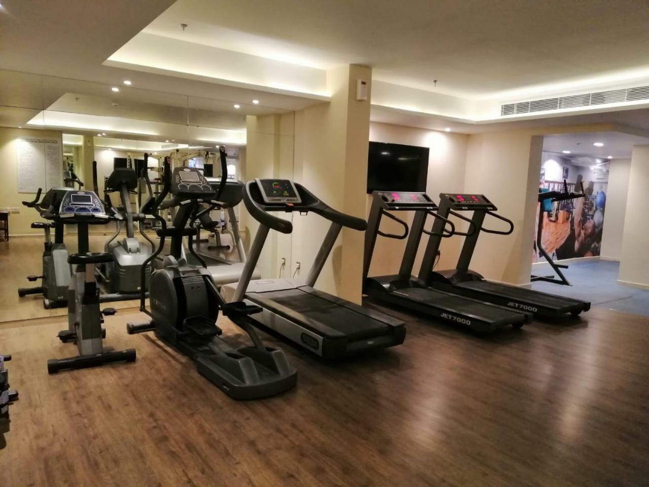 Ramee Palace 4*